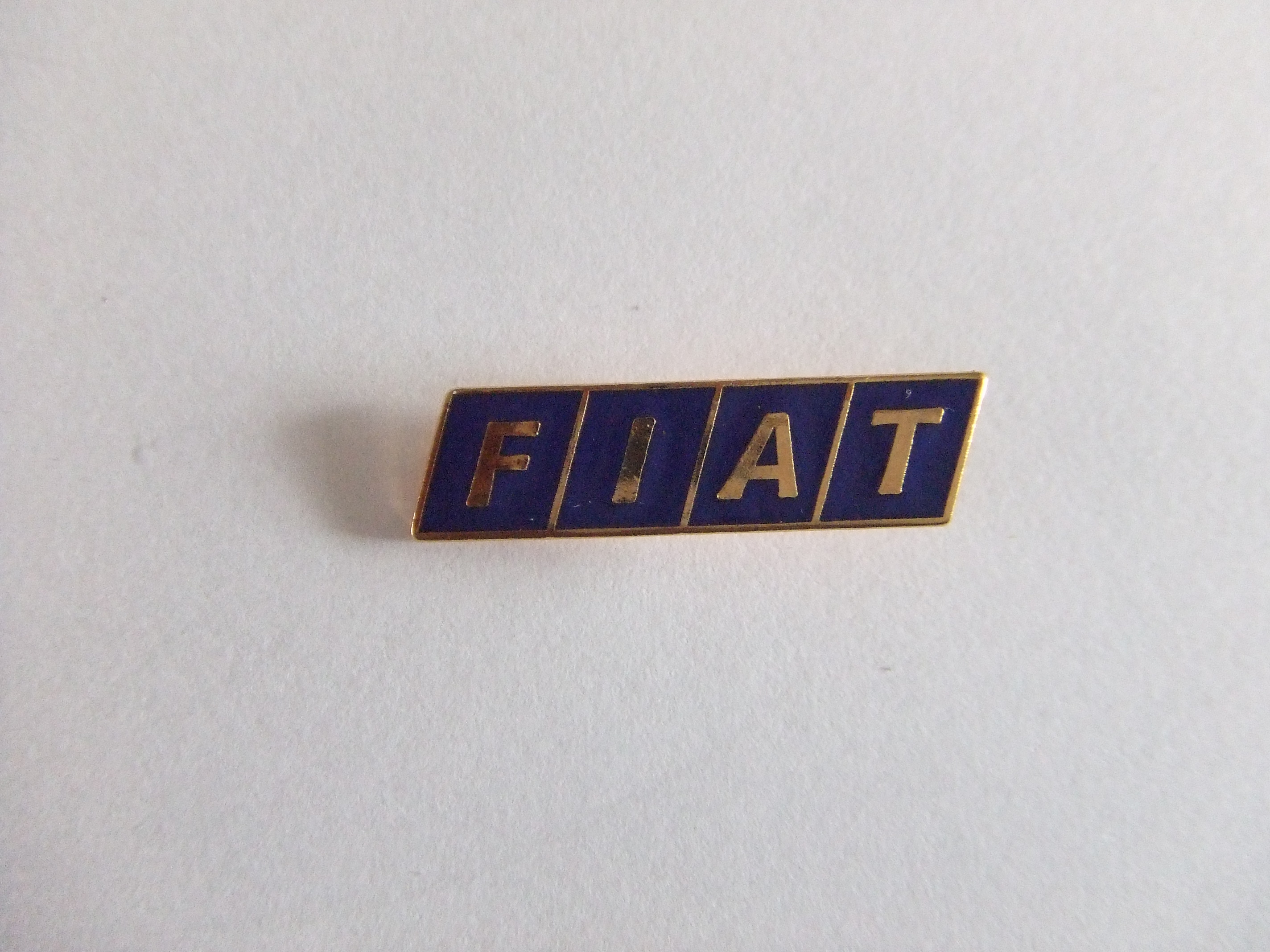 Fiat emaille logo